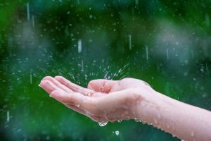 Reutilizando a água da chuva em condomínios